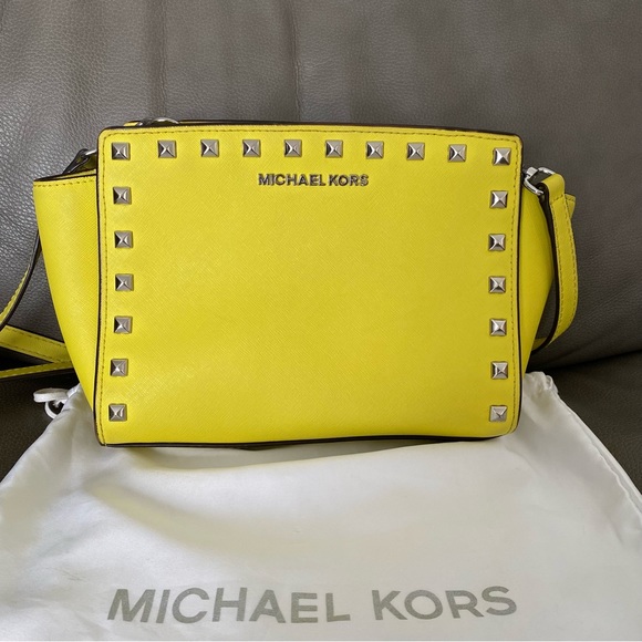 SALE MK Studded Selma Canary Yellow Leather Crossbody Bag - Picture 2 of 10